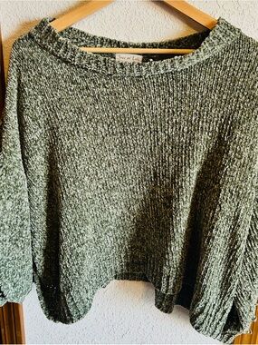 Australian brand “Tree of Life” Olive Chenille Crewneck Sweater